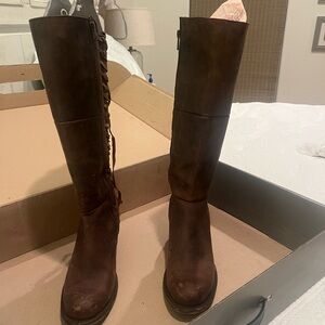 Chic Brown Knee-High Heeled Boots